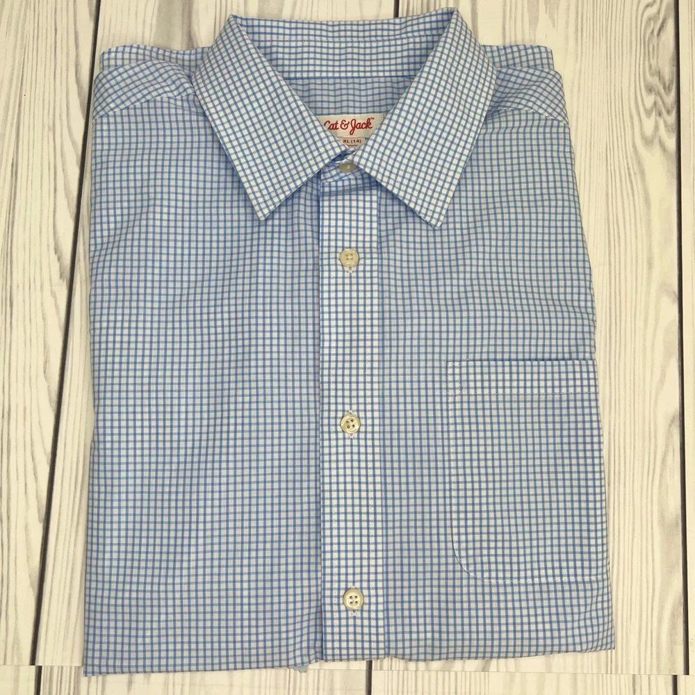 Boys' Long Sleeve Button-Down Shirt - Cat & Jack